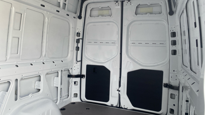 Mercedes-Benz Sprinter 315Cdi L2 Diesel Rwd 3.5t H2 Pro Van 9G-Tronic